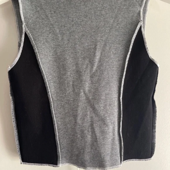 Forever 21 Women’s Knit Gray Black Green Lace Front Tank Top - Picture 6 of 9